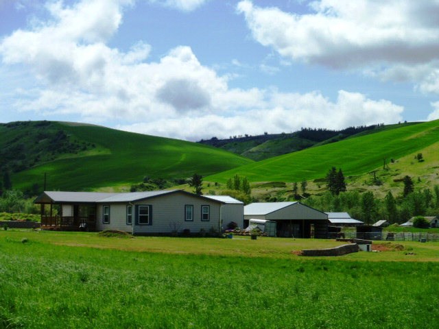 236 South Touchet Road Dayton, WA 99328 - Photo 1 of 1 Gallery Image 1