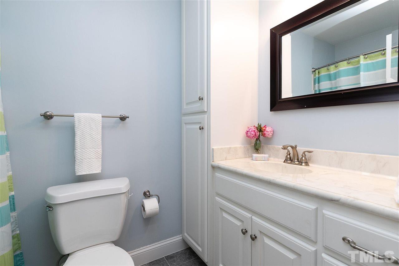 4204 Rowan Street Raleigh, NC 27609 - Photo 23 of 30