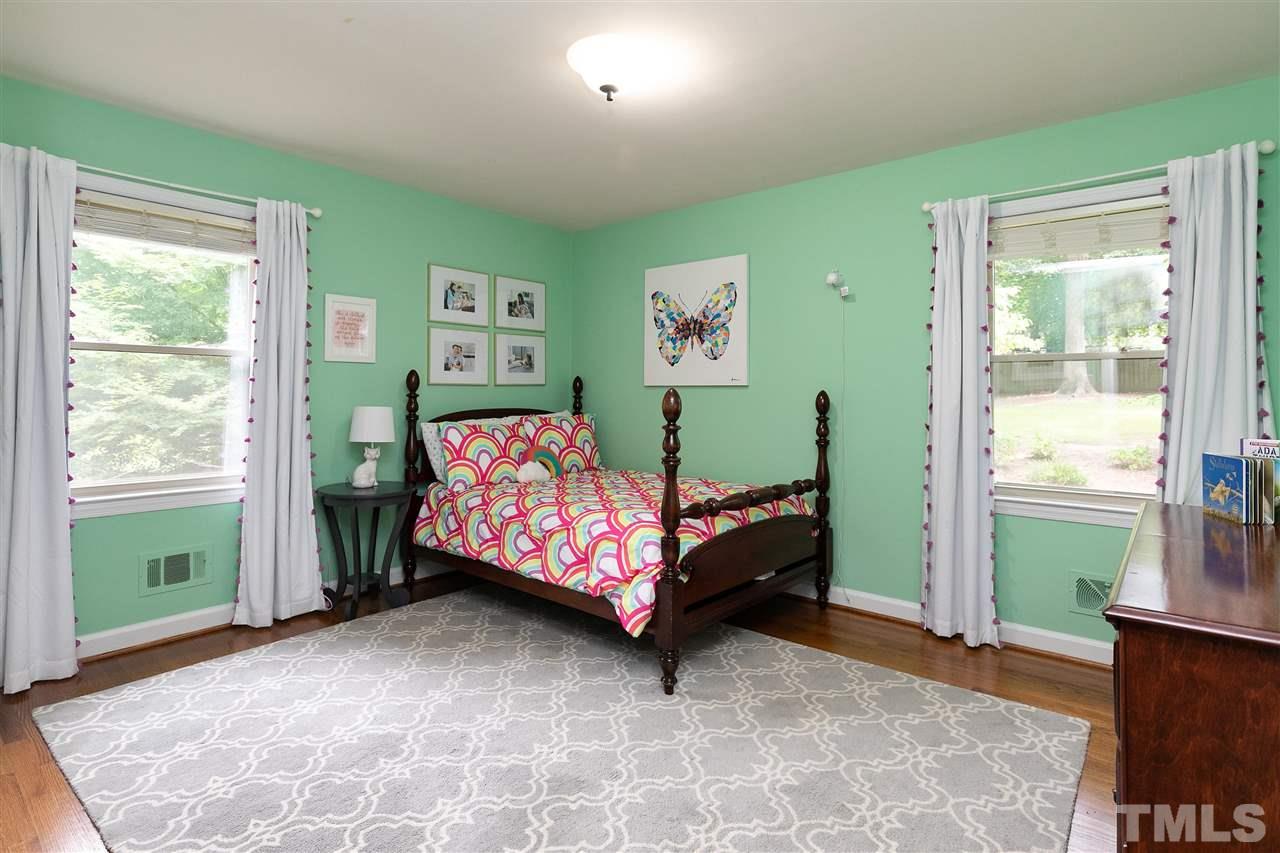 4204 Rowan Street Raleigh, NC 27609 - Photo 24 of 30