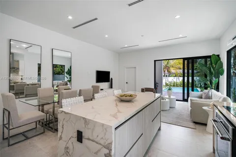 $1,495,000 | 2939 Southwest 21st Street, Miami, FL 33145