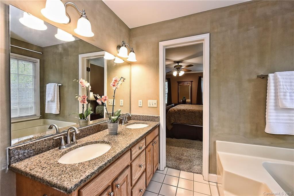 1622 Caille Court Fort Mill, SC 29708 - Photo 14 of 24