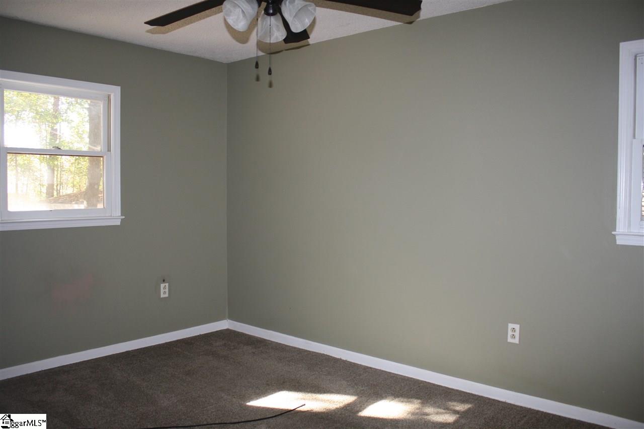 513 Old Stagecoach Road Easley, SC 29642 - Photo 9 of 34 Gallery Image 9