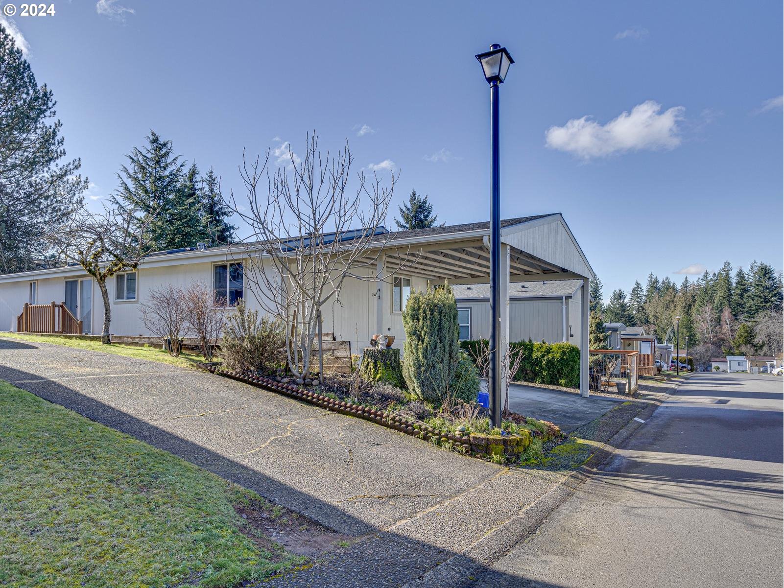 37600 Sunset Street, Unit 16 Sandy, OR 97055 - Photo 1 of 31 Gallery Image 1