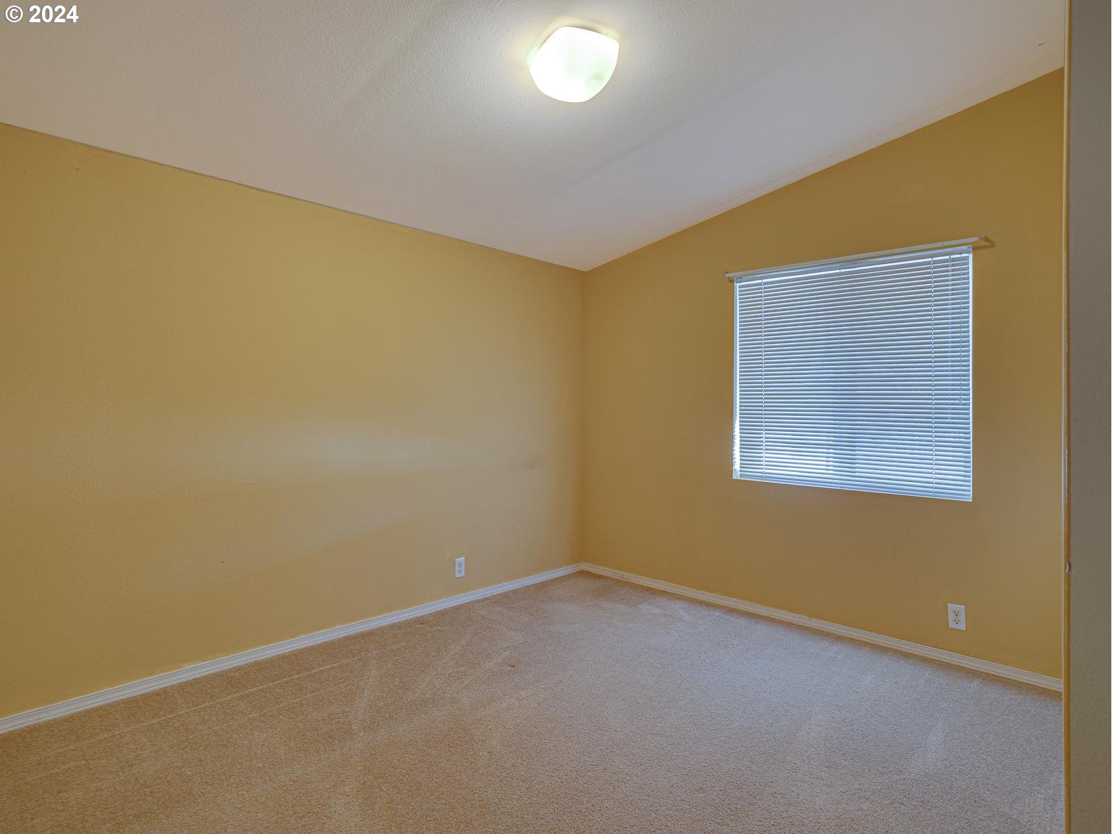 37600 Sunset Street, Unit 16 Sandy, OR 97055 - Photo 18 of 31 Gallery Image 18