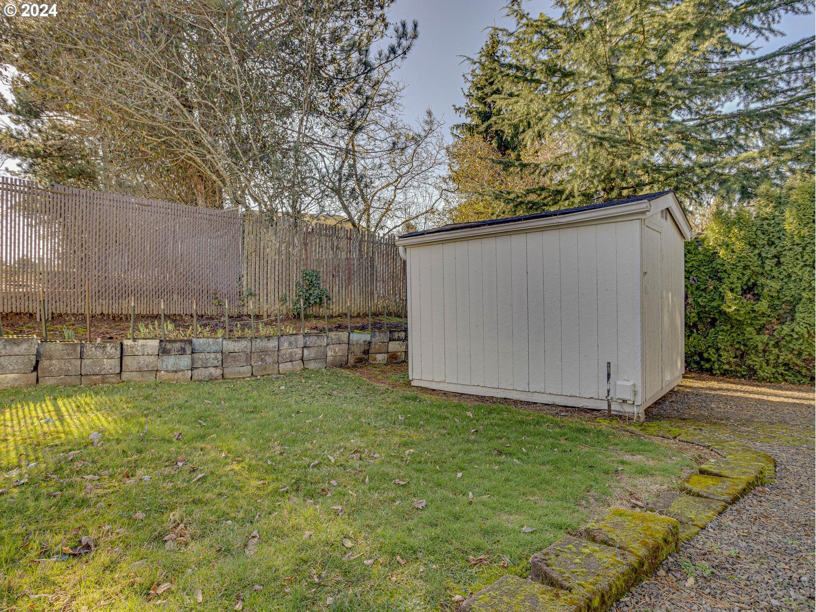 37600 Sunset Street, Unit 16 Sandy, OR 97055 - Photo 28 of 31 Gallery Image 28