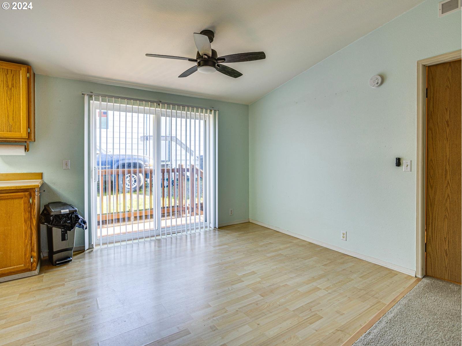 37600 Sunset Street, Unit 16 Sandy, OR 97055 - Photo 4 of 31 Gallery Image 4