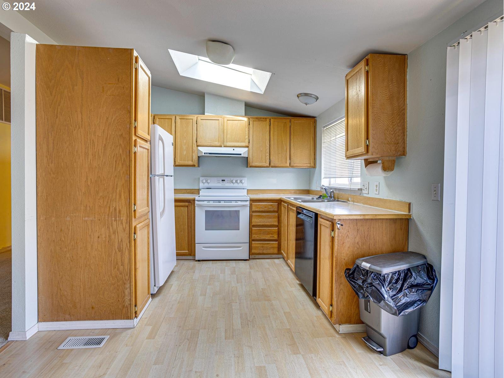 37600 Sunset Street, Unit 16 Sandy, OR 97055 - Photo 7 of 31 Gallery Image 7
