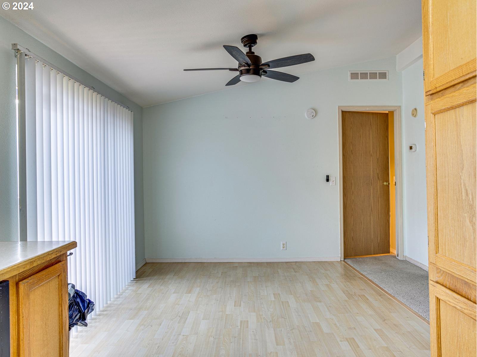 37600 Sunset Street, Unit 16 Sandy, OR 97055 - Photo 10 of 31 Dining Area