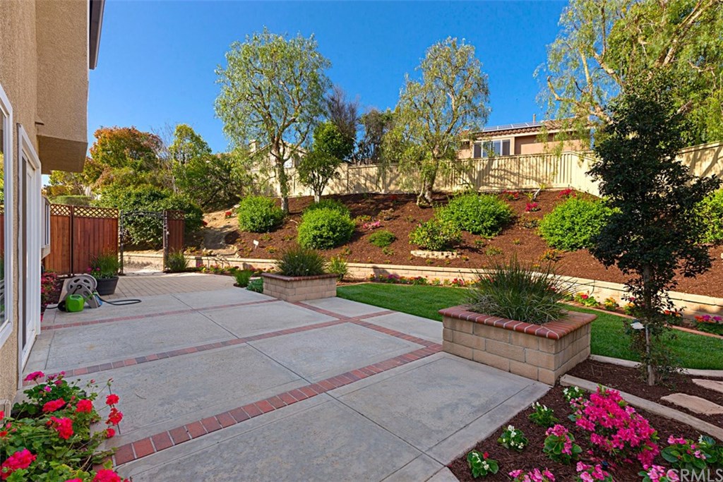 10 Mayflower Aliso Viejo, CA 92656 - Photo 20 of 24