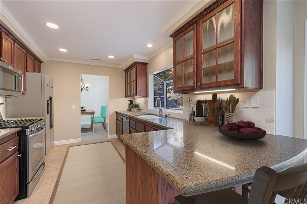 10 Mayflower Aliso Viejo, CA 92656 - Photo 5 of 24