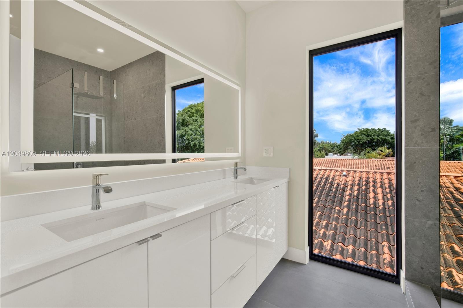 2889 Southwest 35th Avenue, Unit 2887 Miami, FL 33133 - Photo 39 of 62