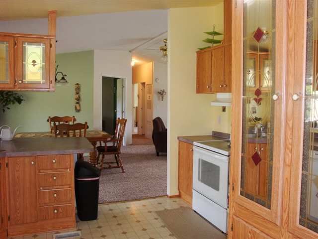 4111 East Stoneman Road Mead, WA 99021 - Photo 3 of 8 Gallery Image 3