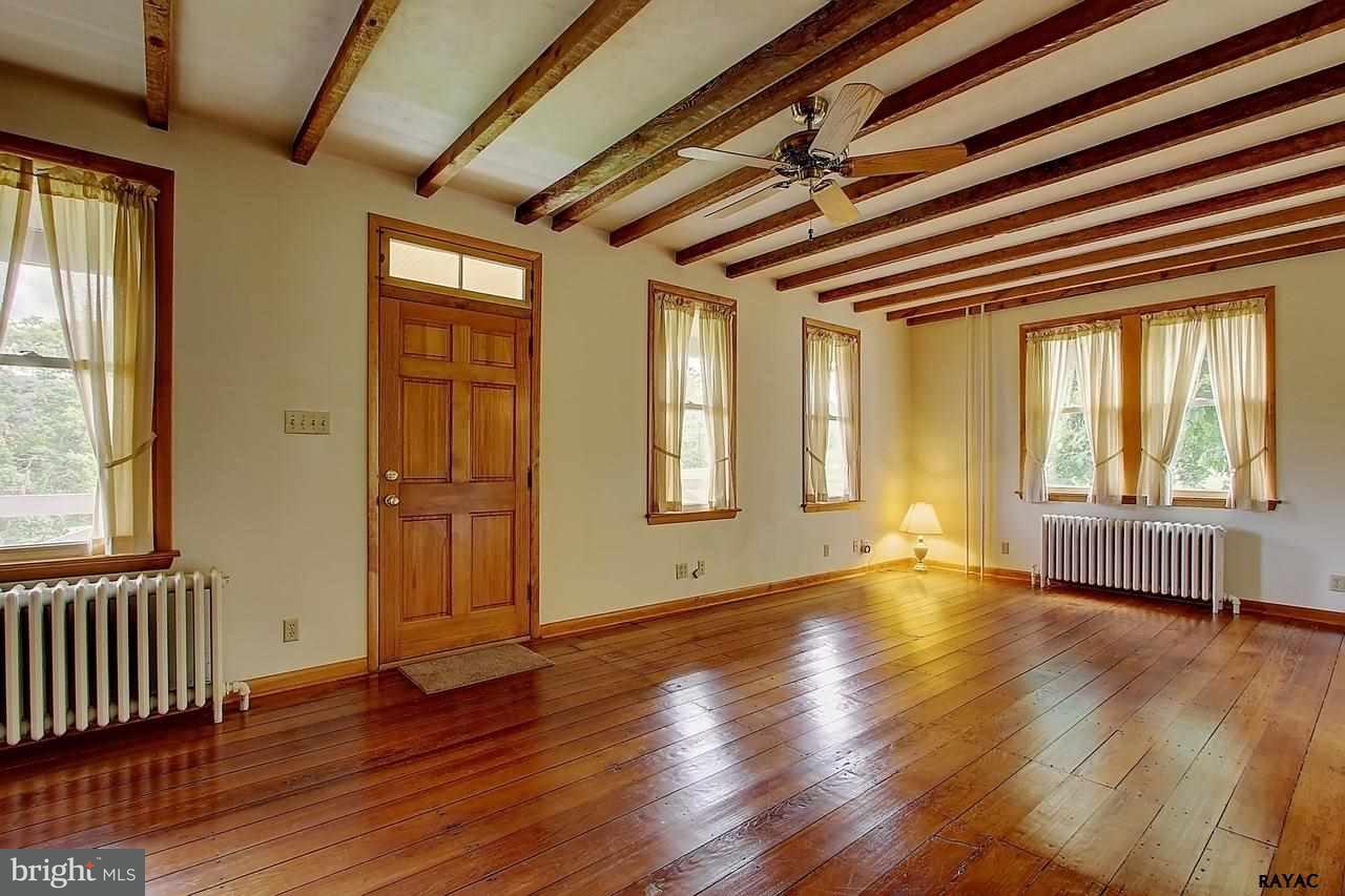 210 Saginaw Road Mount Wolf, PA 17347 - Photo 3 of 36 Gallery Image 3