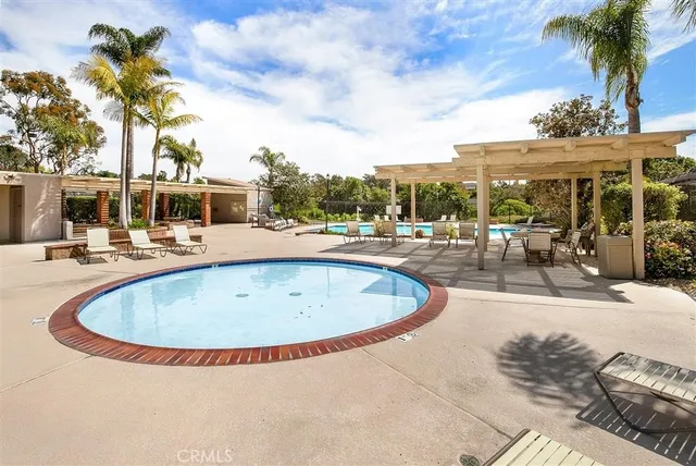 $949,000 | 1320 Evergreen Drive, Cardiff-by-the-Sea, CA 92007