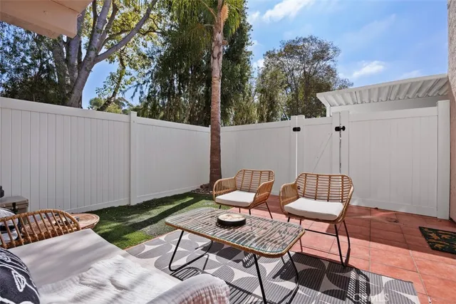 $949,000 | 1320 Evergreen Drive, Cardiff-by-the-Sea, CA 92007