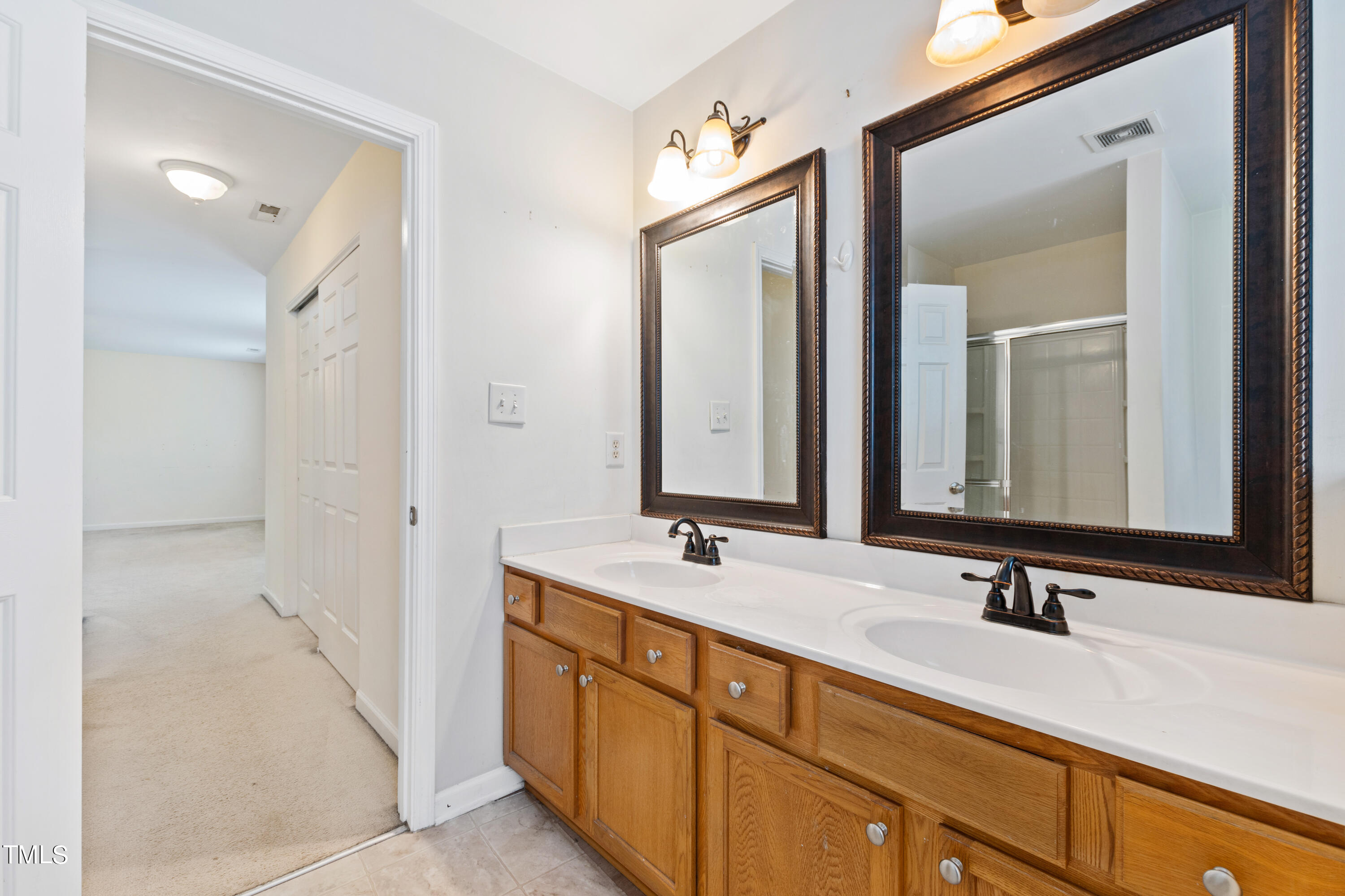 3018 Kilarney Ridge Loop Cary, NC 27511 - Photo 21 of 33 Kilarney Primary bath mirrows