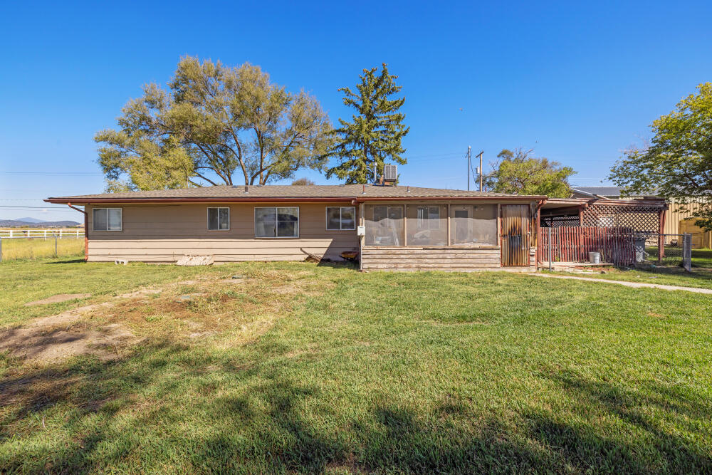 1460 Joe Wright Road Klamath Falls, OR 97603 - Photo 49 of 78 1460JoeWrightRd-23