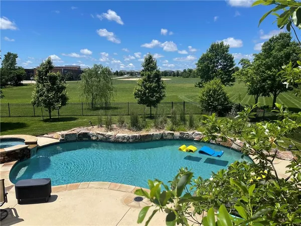 $1,000,000 | 16412 Barton Street, Overland Park, KS 66221