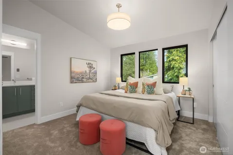 $3,295,980 | 6038 50th Avenue Northeast, Seattle, WA 98115