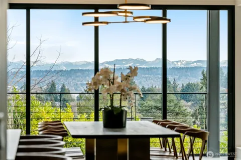 $3,295,980 | 6038 50th Avenue Northeast, Seattle, WA 98115