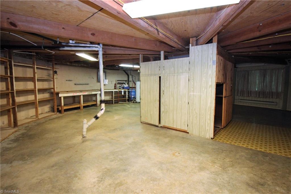 2174 E Road Walnut Cove, NC 27052 - Photo 17 of 22