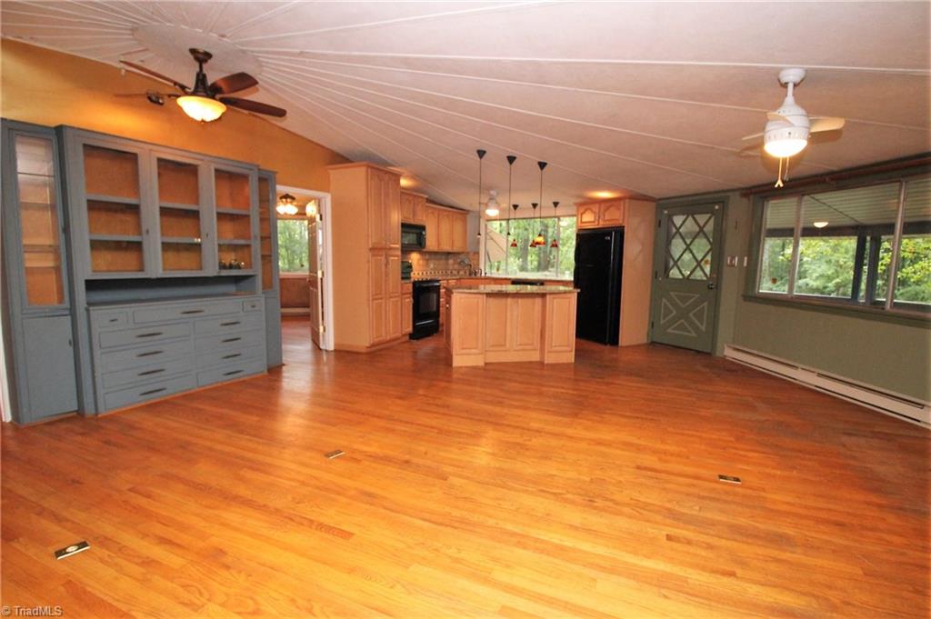 2174 E Road Walnut Cove, NC 27052 - Photo 7 of 22