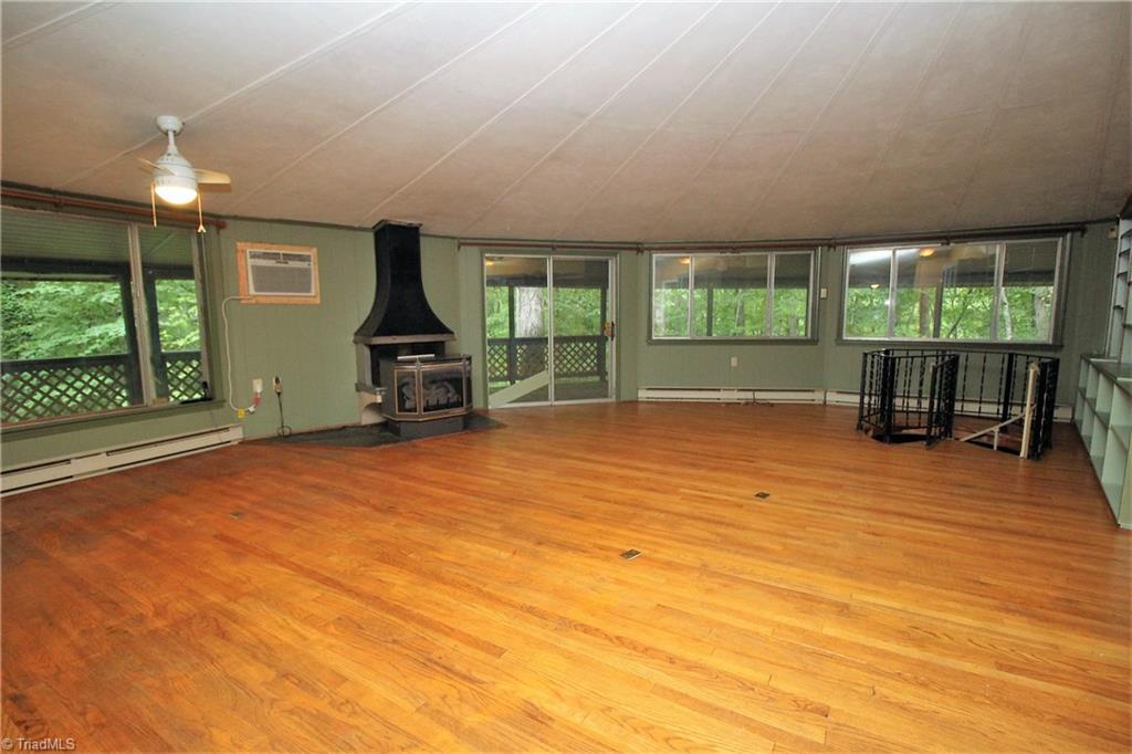2174 E Road Walnut Cove, NC 27052 - Photo 8 of 22