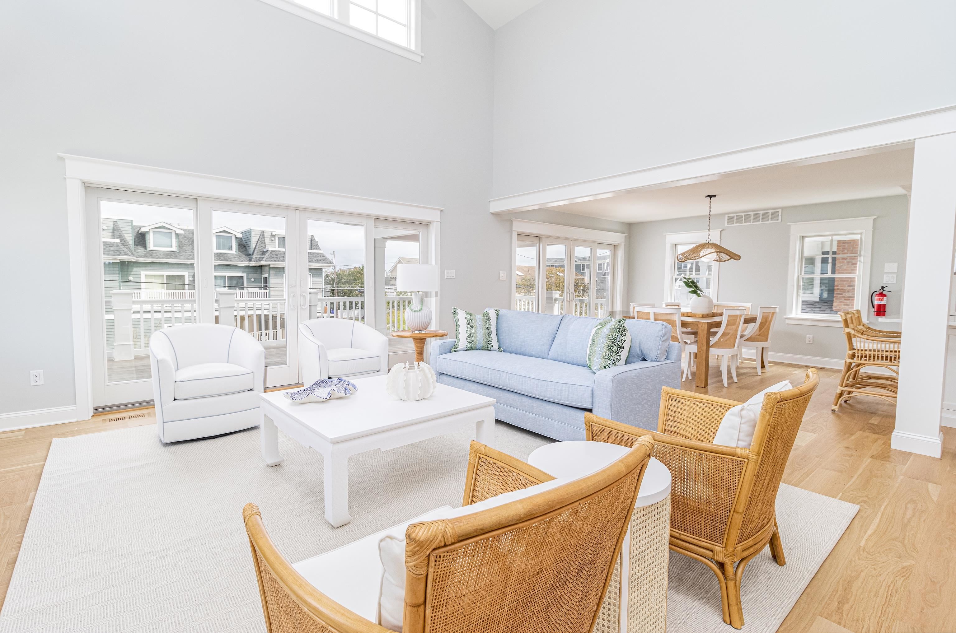 188 33rd Avalon, NJ 08202 - Photo 17 of 36 a living room with furniture and a large window