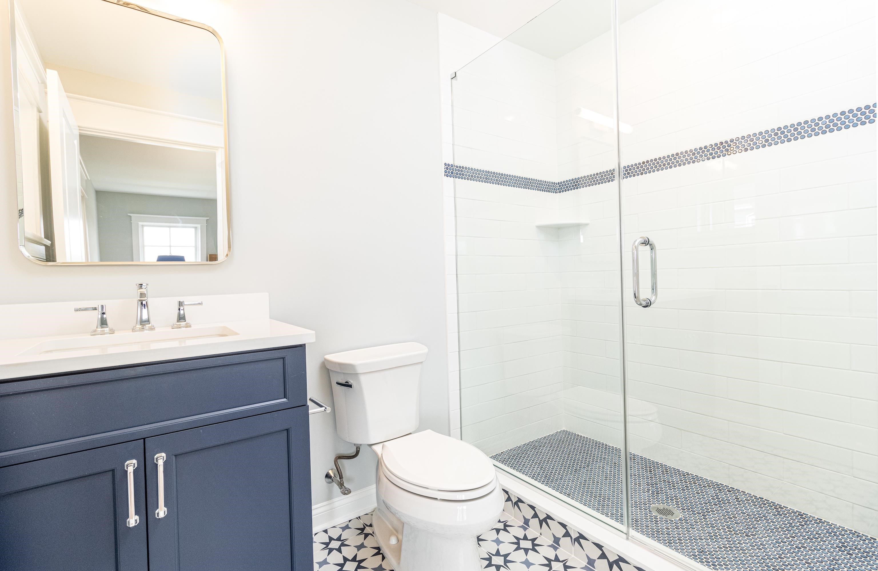 188 33rd Avalon, NJ 08202 - Photo 6 of 36 a bathroom with a sink toilet and shower