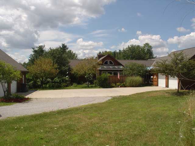 3926 Hazelton-Etna Road Southwest Pataskala, OH 43062 - Photo 1 of 18 Gallery Image 1