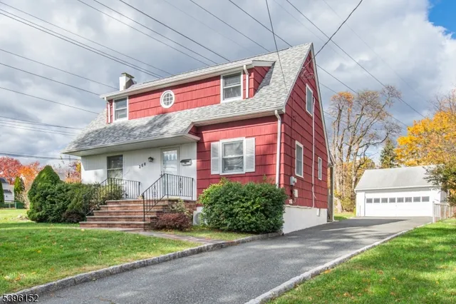 $3,600 | 266 West Passaic Avenue, Bloomfield, NJ 07003