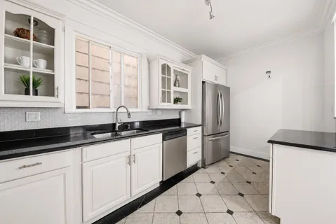 $799,500 | 2446 West Pensacola Avenue, Chicago, IL 60618