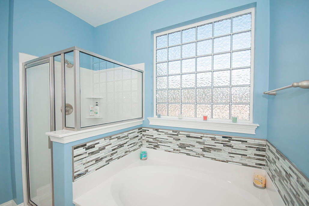 435 Spectrum Road Summerville, SC 29486 - Photo 22 of 36 Garden Tub/Shower