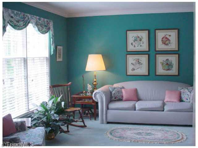 3511 Stancliff Road Clemmons, NC 27012 - Photo 2 of 16 Living Room.