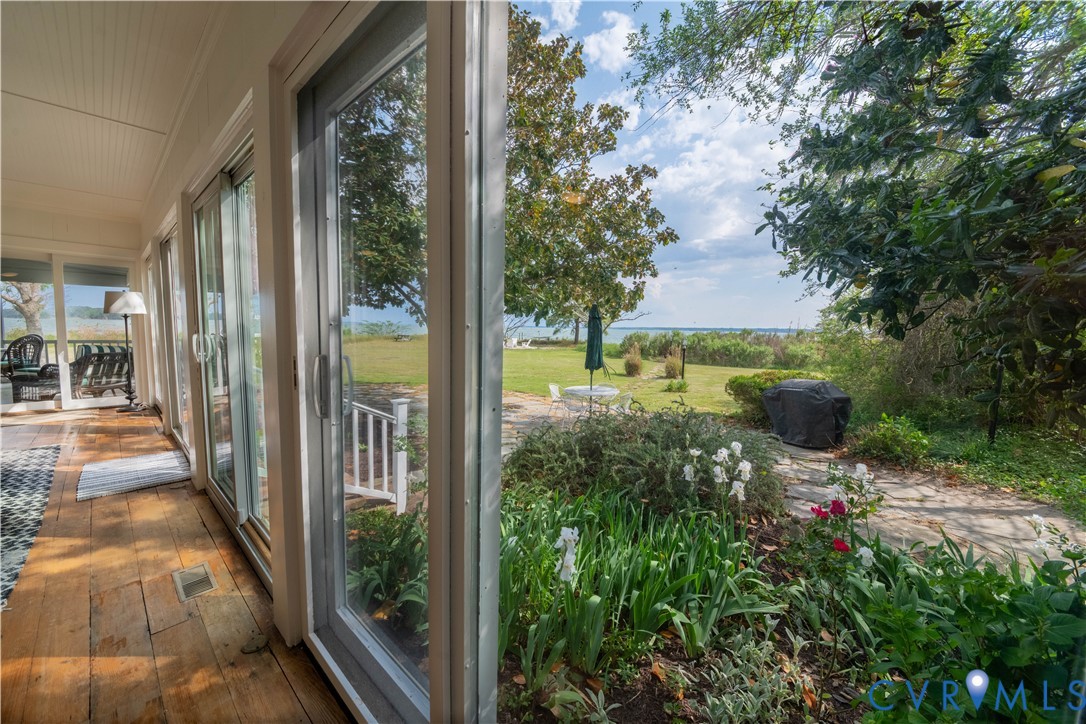 62 Riverside Drive Lancaster, VA 22503 - Photo 19 of 61