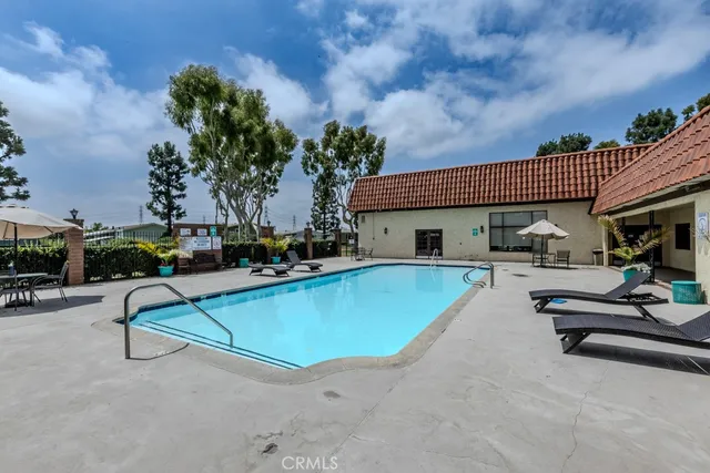 $625,000 | 3595 Santa Fe Avenue, Unit 278, Long Beach, CA 90810