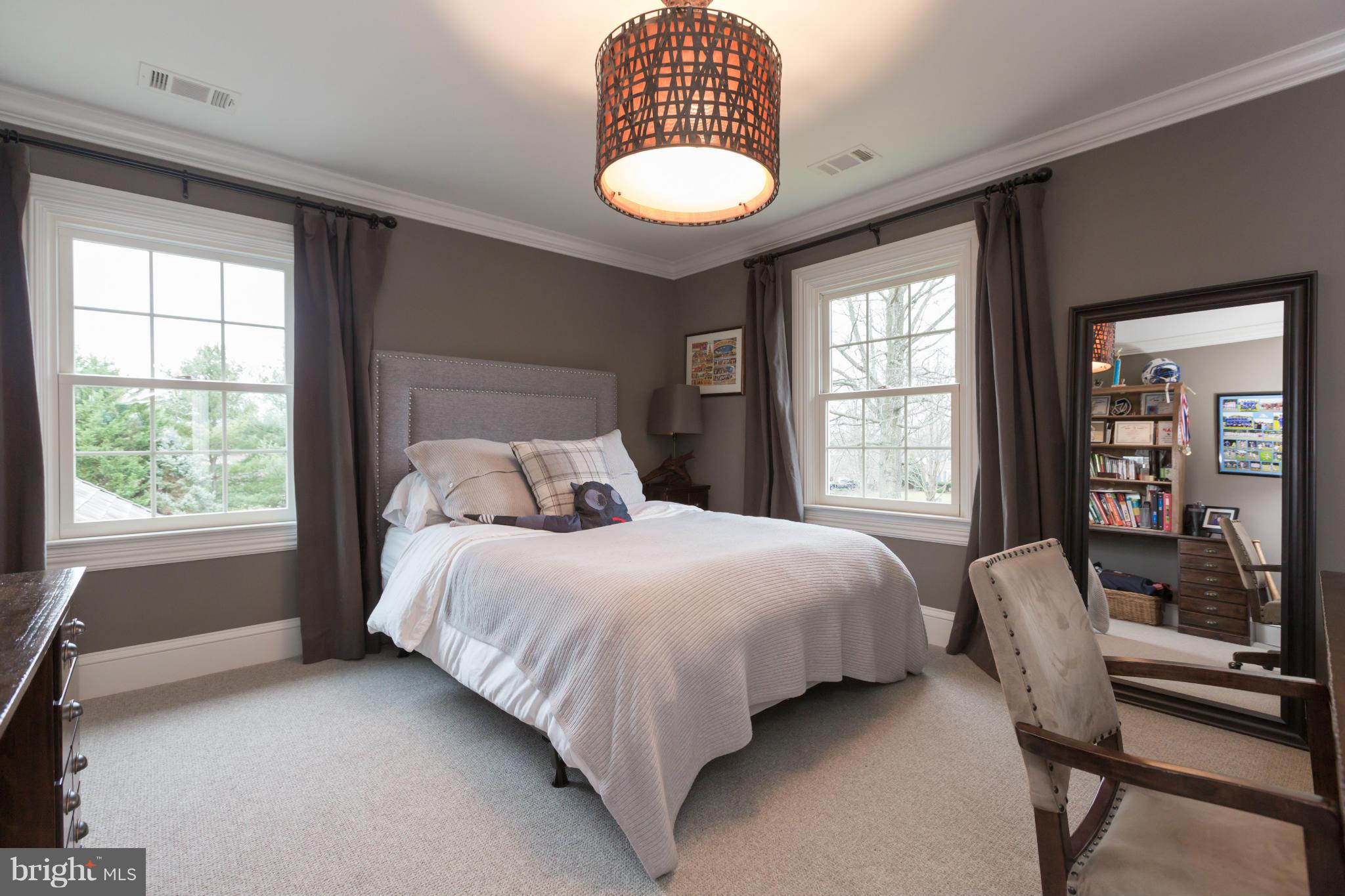 9727 Avenel Farm Drive Potomac, MD 20854 - Photo 19 of 30 En-Suite Bedroom #2