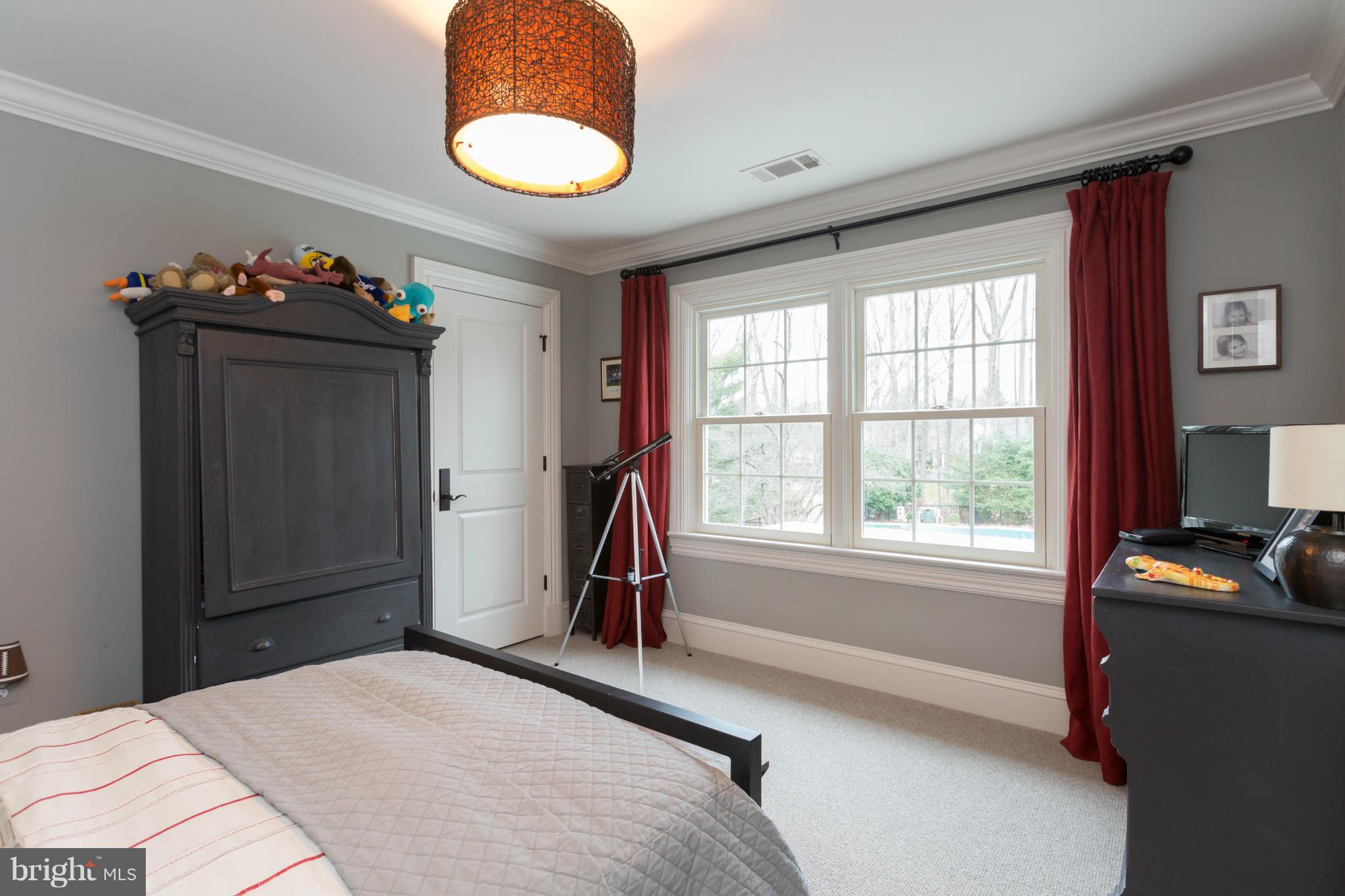 9727 Avenel Farm Drive Potomac, MD 20854 - Photo 22 of 30 En-Suite Bedroom #4