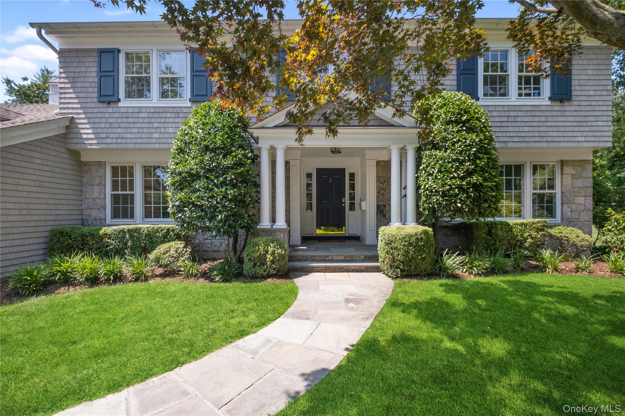911 Cove Road Mamaroneck, NY 10543 - Photo 3 of 37 Gallery Image 3