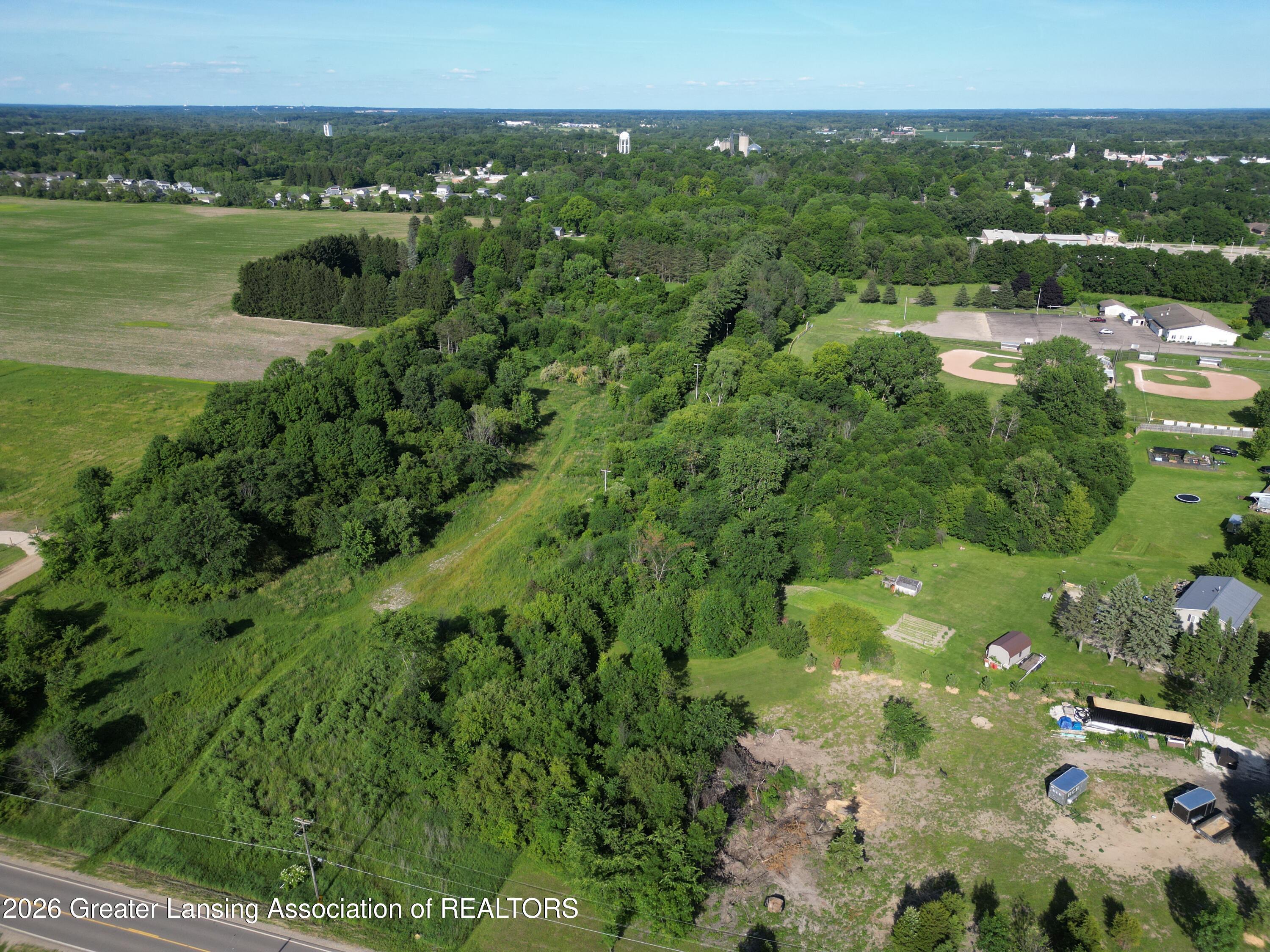 975 Foote Street Charlotte, MI 48813 - Photo 20 of 28 dji_fly_20260627_180748_19_1782598497972