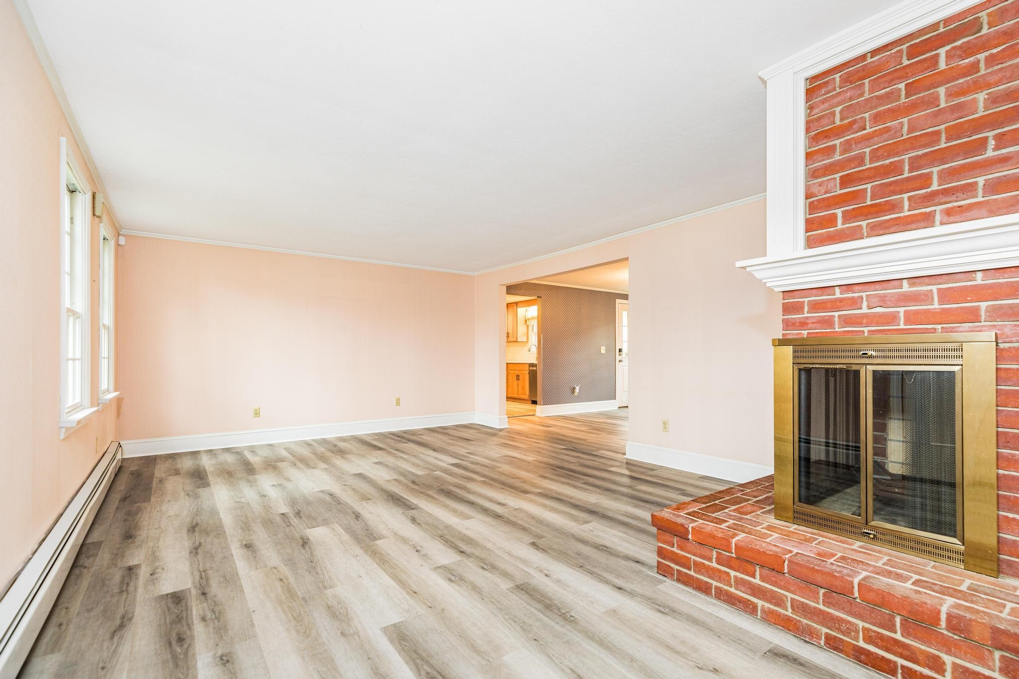 5 Edgewood Lane Rochester, NH 03867 - Photo 8 of 39