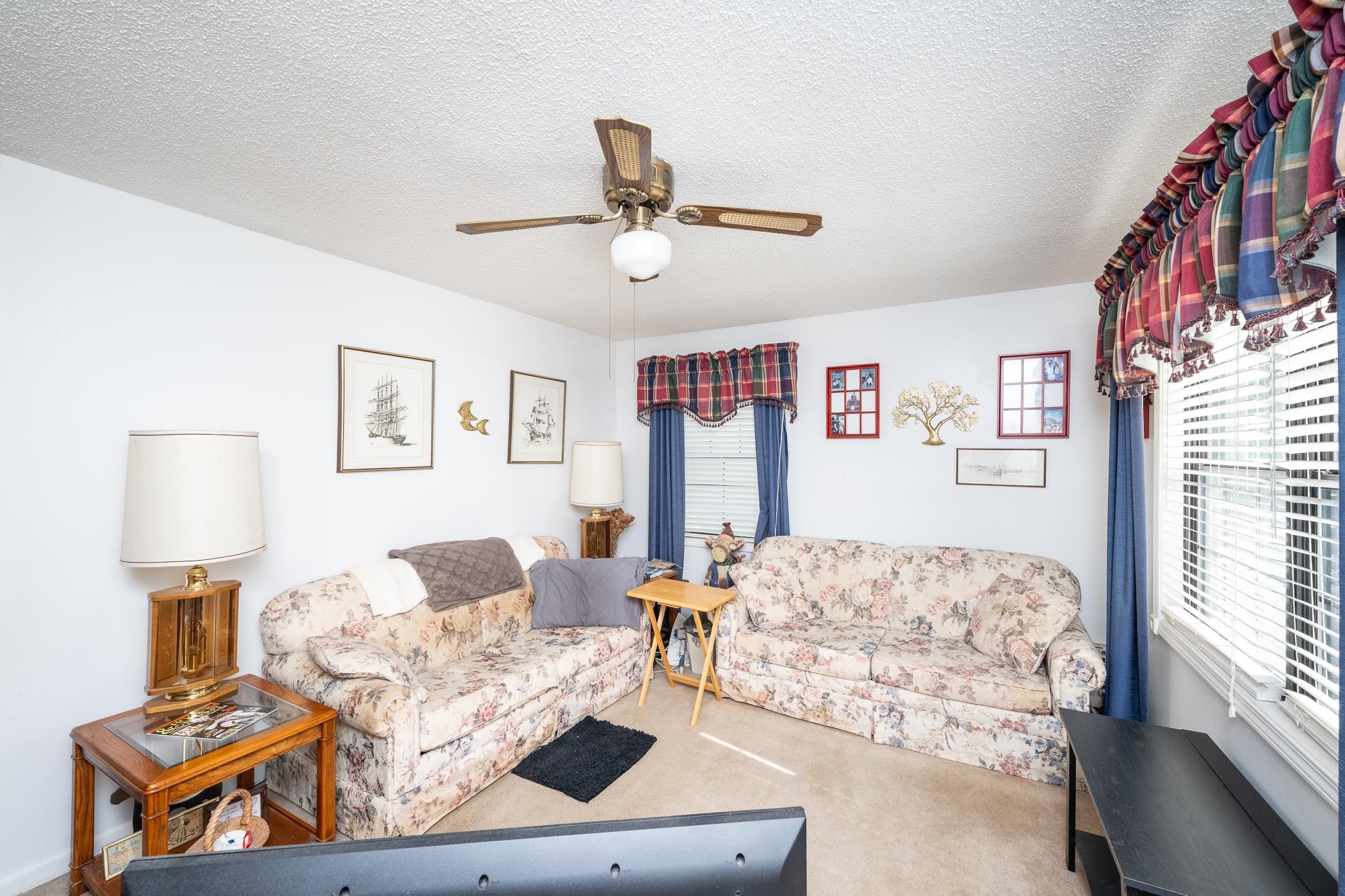 241 Lott Switzer Road Woodruff, SC 29388 - Photo 7 of 23