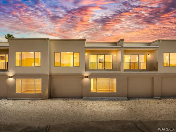 $289,000 | 3360 Landon Drive, Unit 7103, Bullhead City, AZ 86429