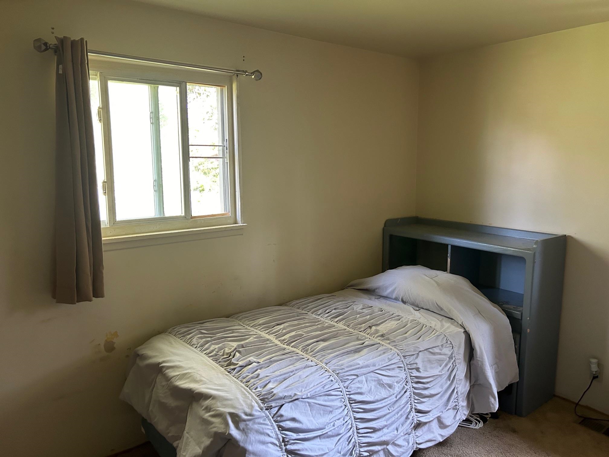 1422 Coldwater Road Flint, MI 48505 - Photo 5 of 18 50151028-f2b146de-0395-4c95-b581-95e254e9c6a3.JPG