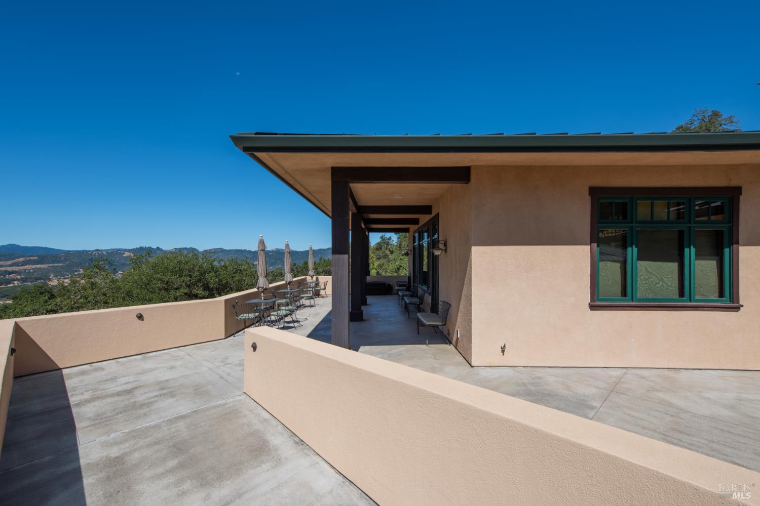 26876 River Road Cloverdale, CA 95425 - Photo 15 of 39 Gallery Image 15