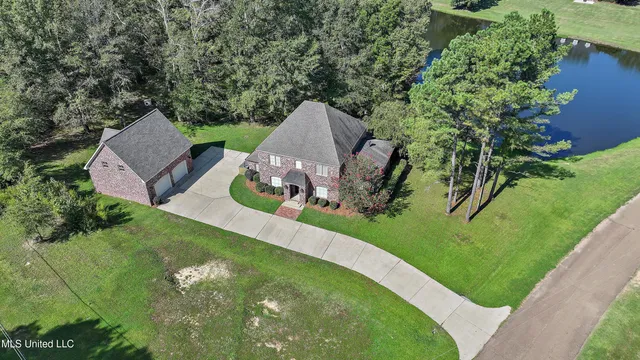 $540,000 | 130 Bellemeade Drive, Clinton, MS 39056