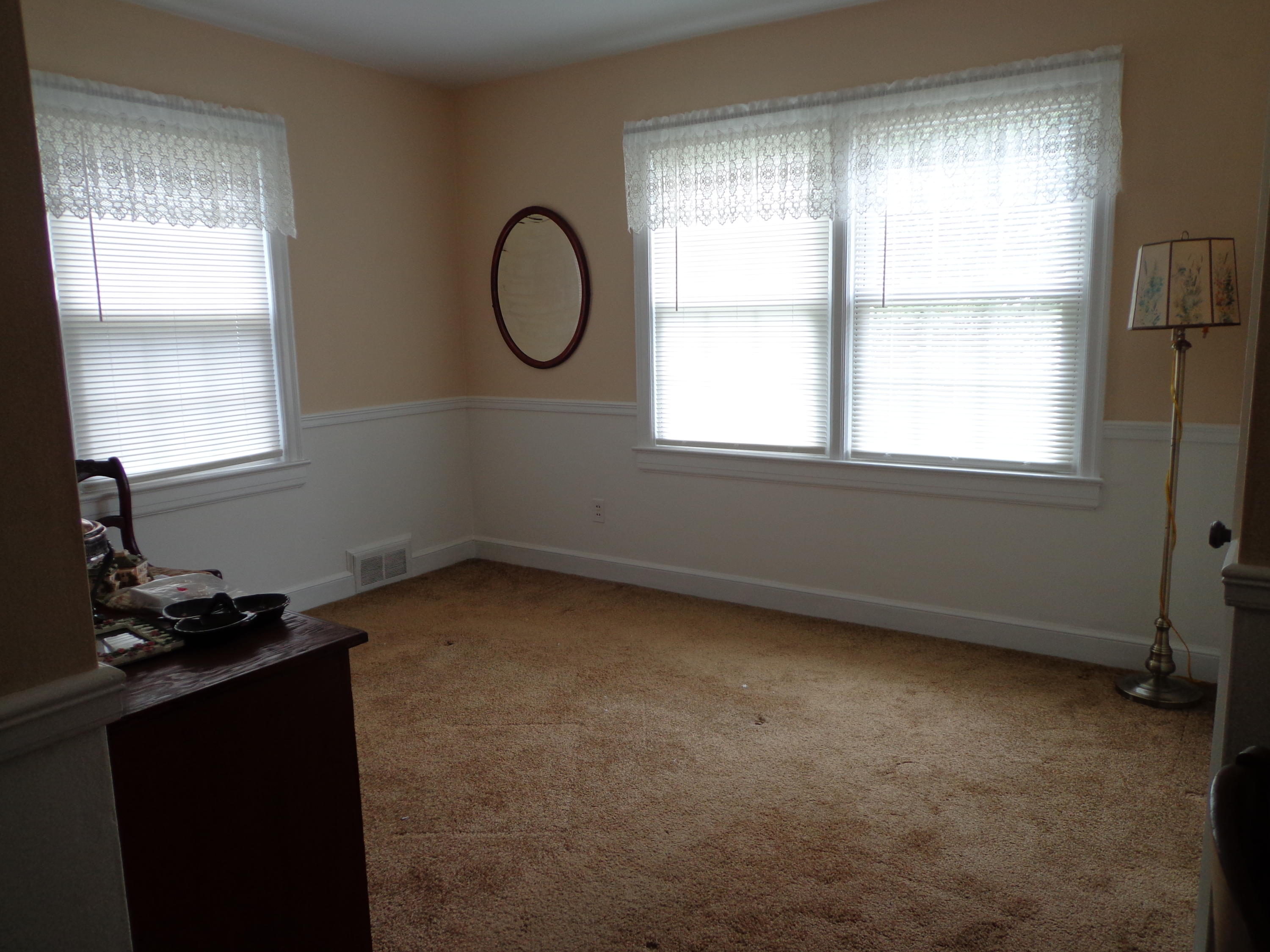 2330 Carlton Road Southwest Roanoke, VA 24015 - Photo 15 of 54 DSC04245