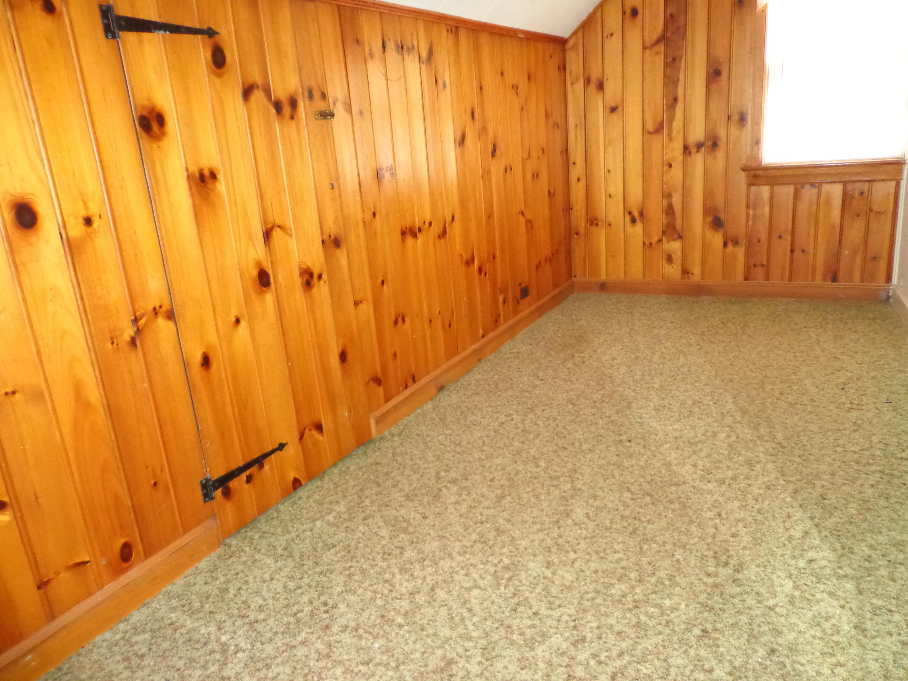 2330 Carlton Road Southwest Roanoke, VA 24015 - Photo 27 of 54 DSC04261