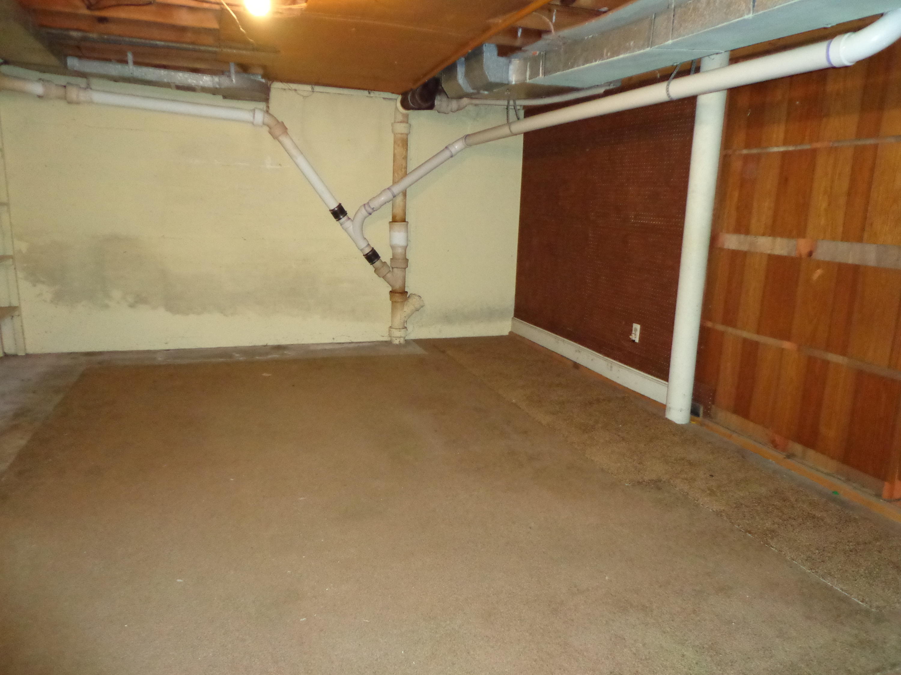 2330 Carlton Road Southwest Roanoke, VA 24015 - Photo 42 of 54 DSC04276