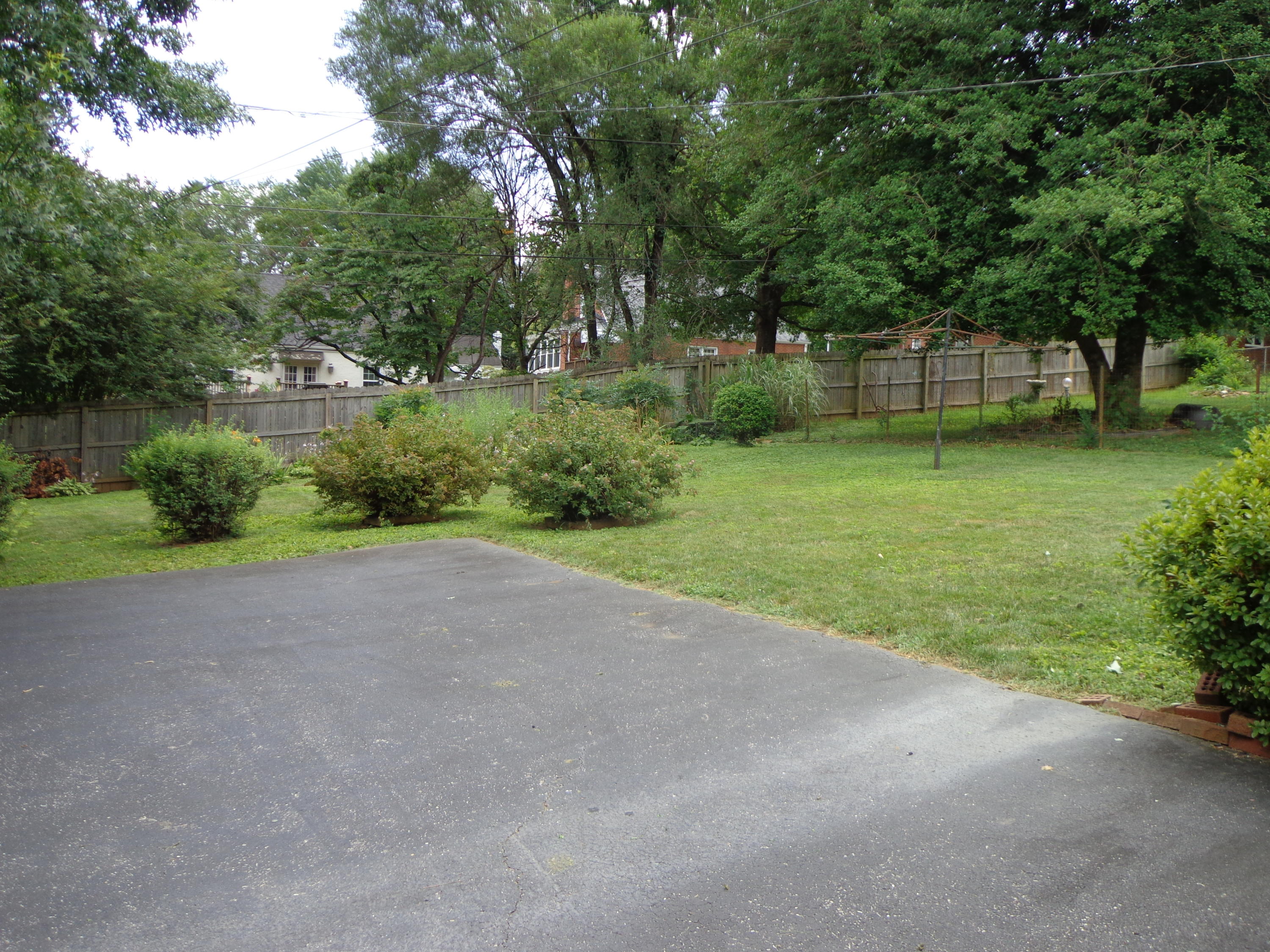2330 Carlton Road Southwest Roanoke, VA 24015 - Photo 48 of 54 DSC04294